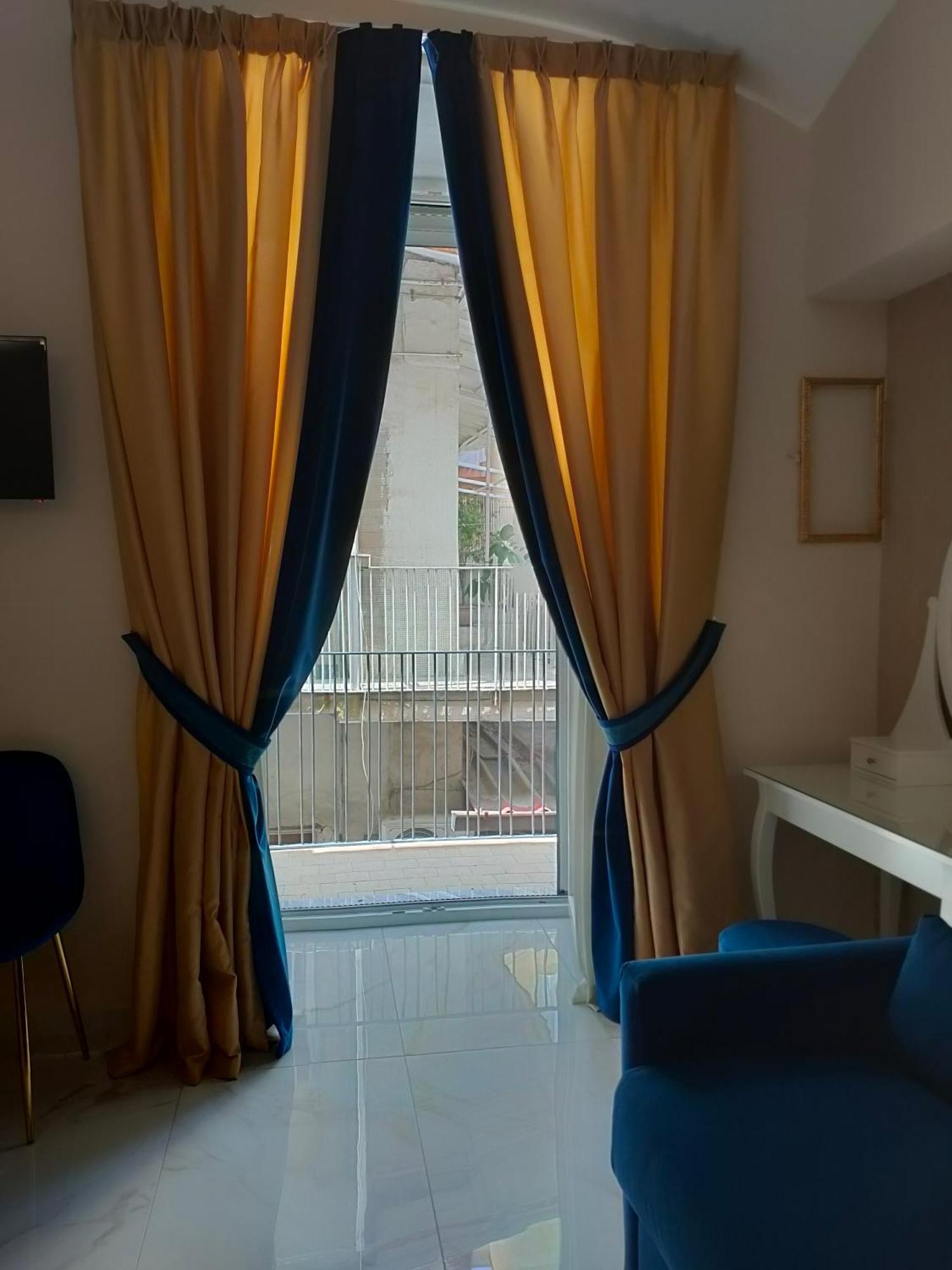 Hotel Napoli Sogno Infinito Extérieur photo