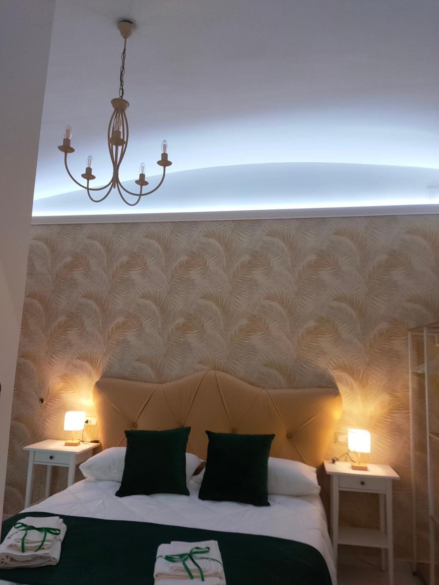 Hotel Napoli Sogno Infinito Extérieur photo