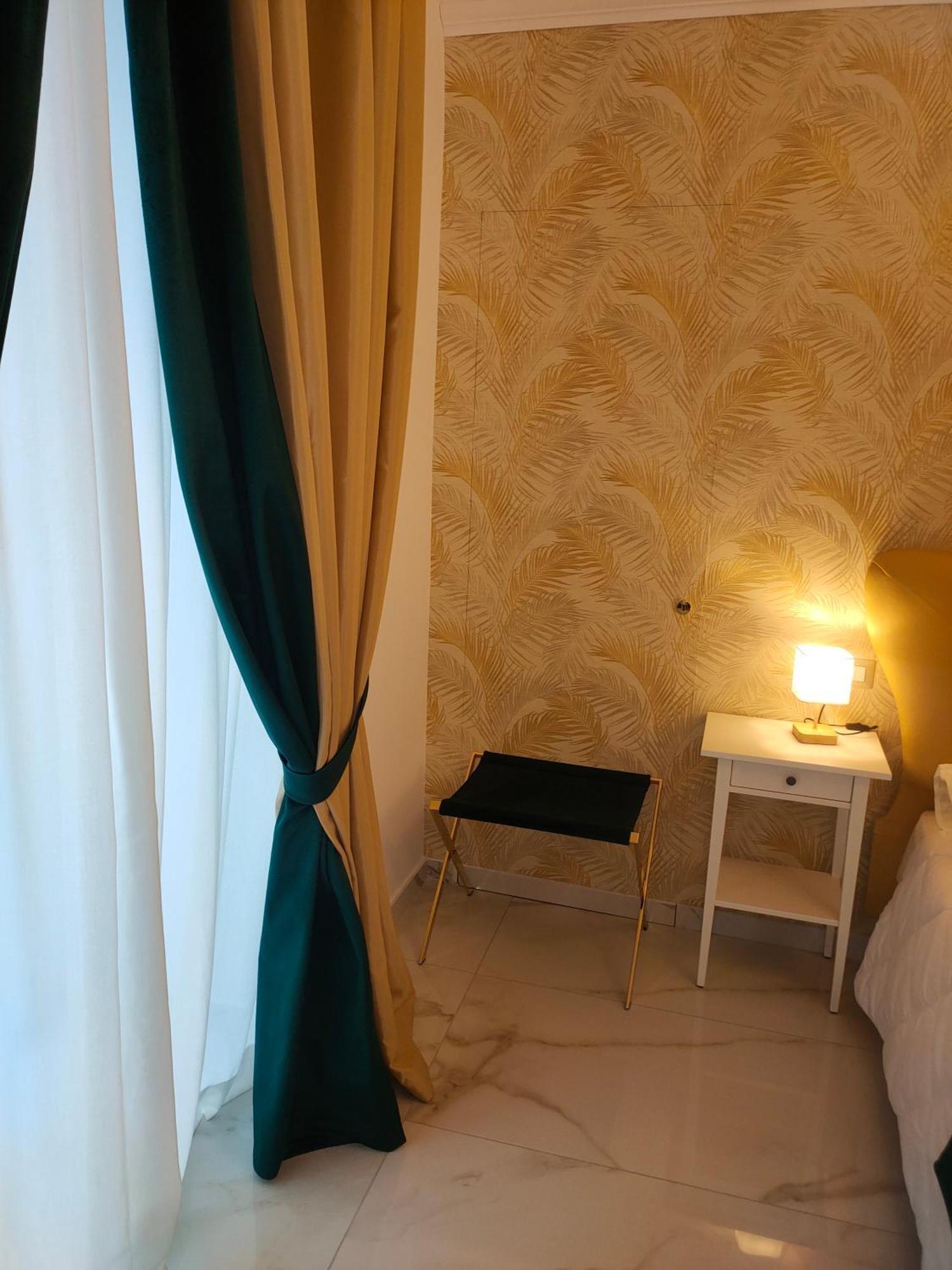 Hotel Napoli Sogno Infinito Extérieur photo