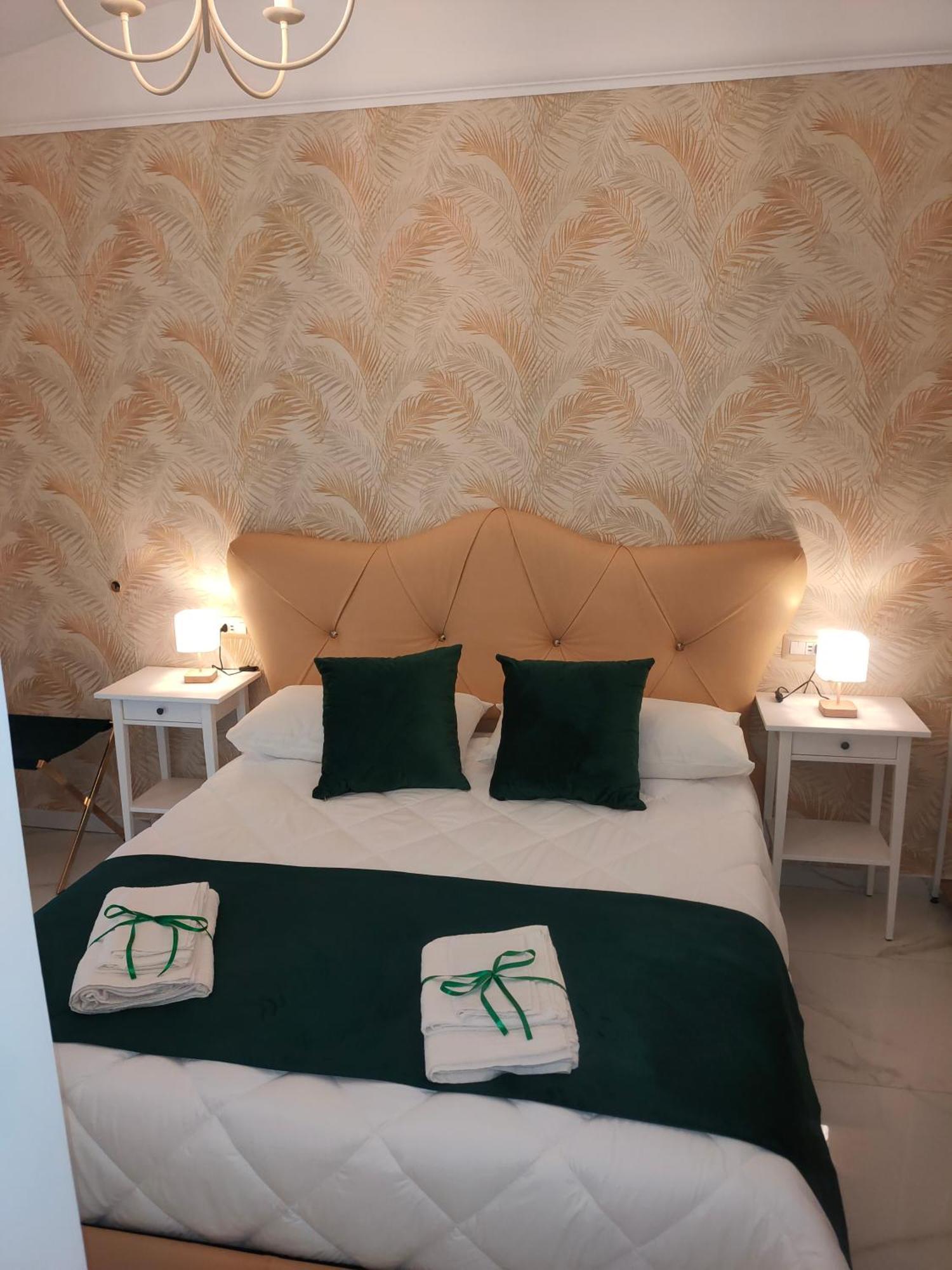 Hotel Napoli Sogno Infinito Extérieur photo
