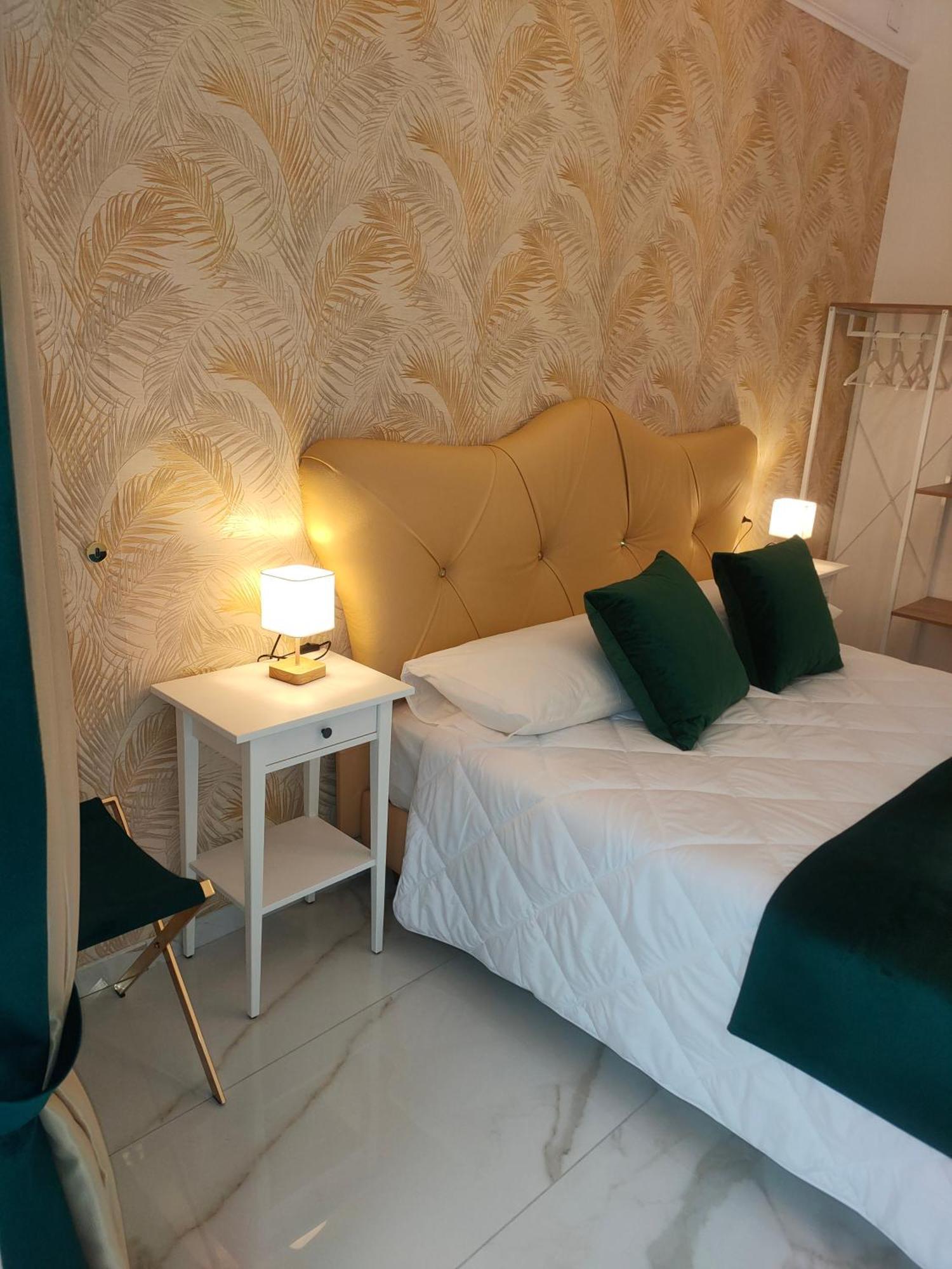 Hotel Napoli Sogno Infinito Extérieur photo